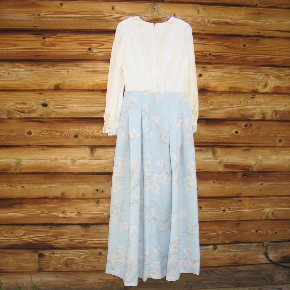 Sachin + Babi Zoe Blue White Floral Gown Dress Size 6 No Belt - Picture 10 of 14
